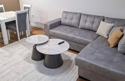 Location d’un appartement lumineux de 2 pièces, 46 m², Block A Residence, Nouveau Belgrade, Serbie